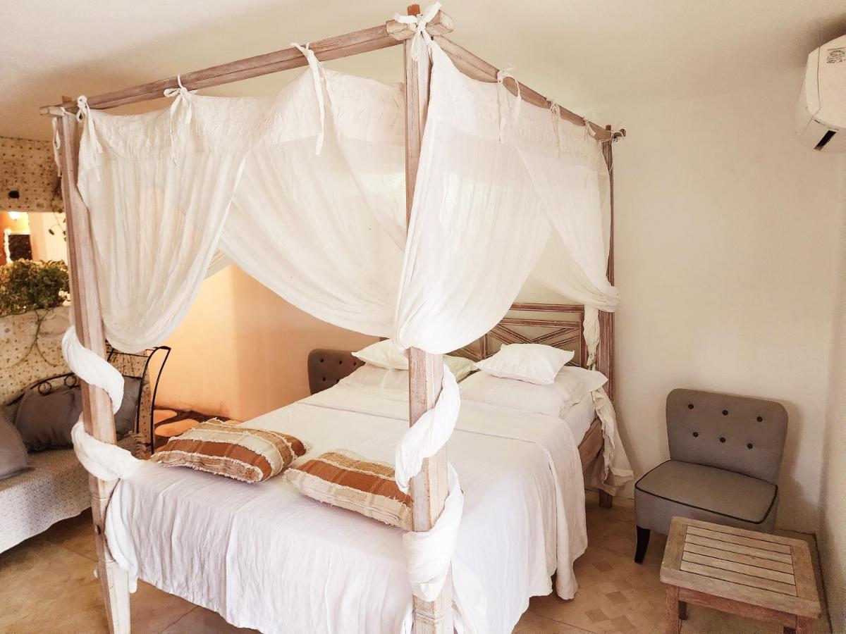 Perle Stone Studio- Bed And Breakfast Simpson Bay Eksteriør billede